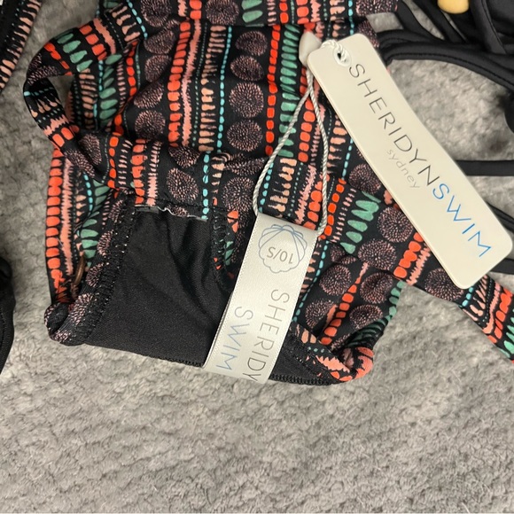 Nwt beautiful bikini small top medium bottoms - Picture 3 of 3